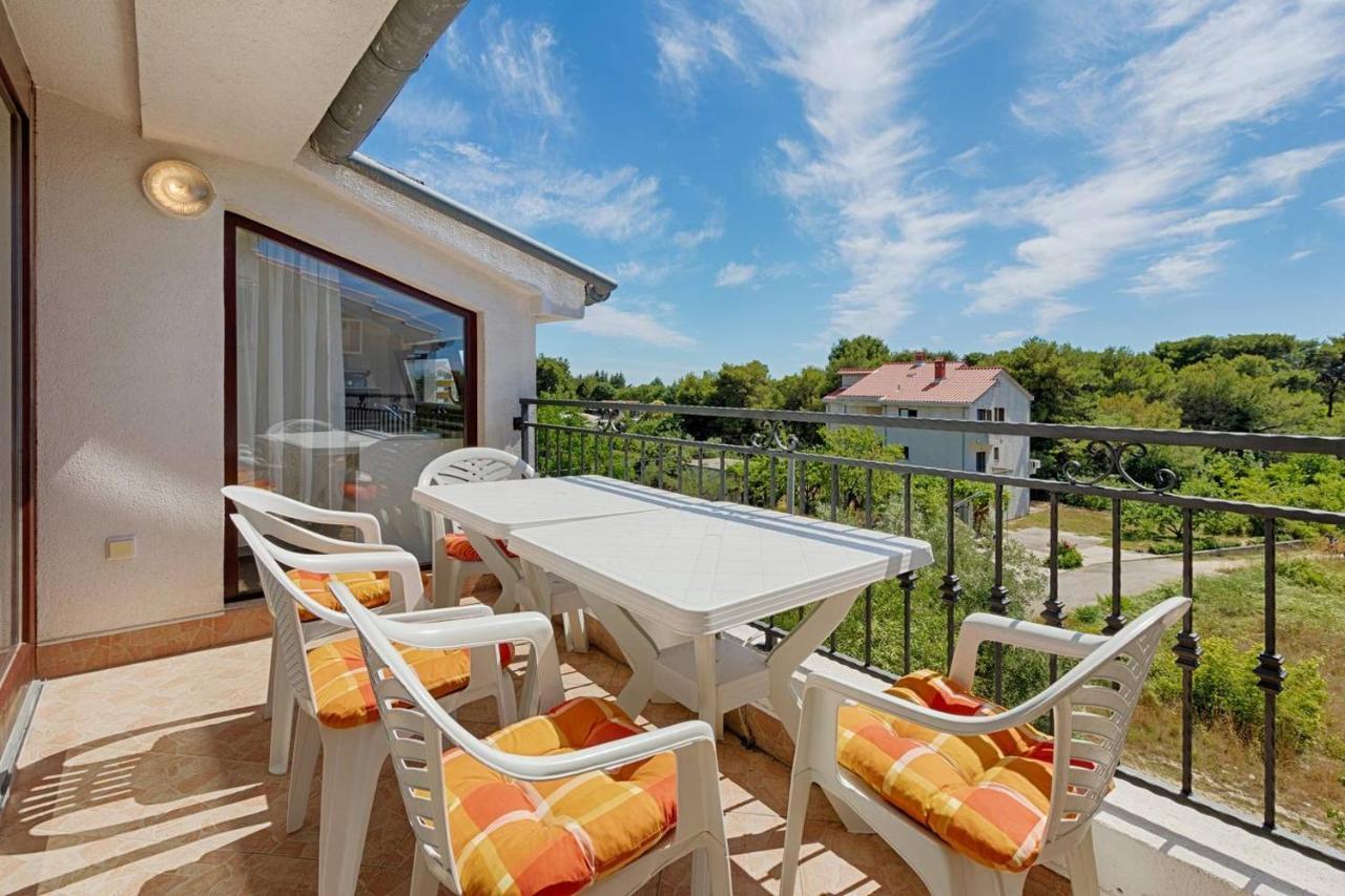 Rooms & Apartments Hegic Zadar Bagian luar foto
