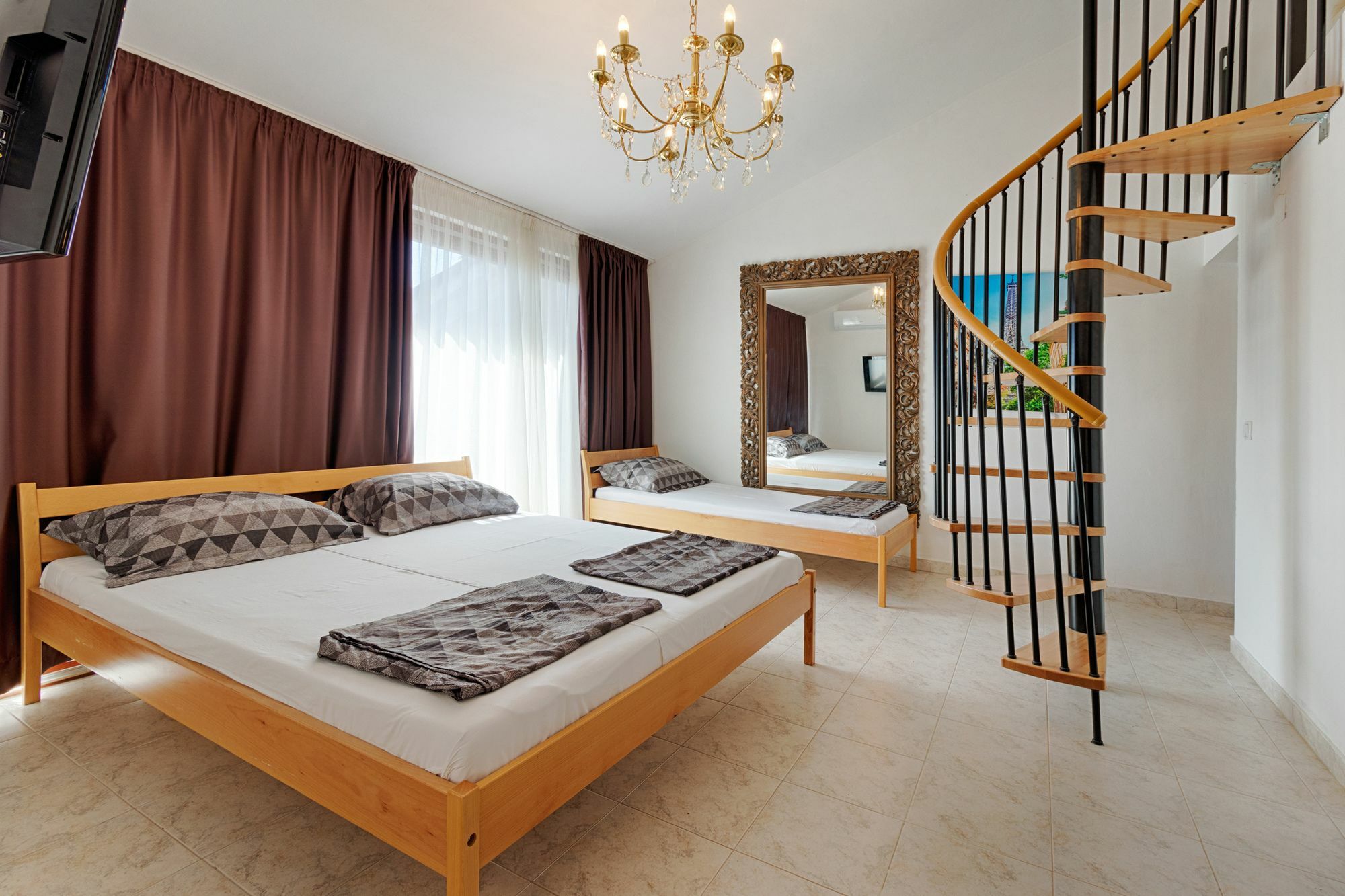 Rooms & Apartments Hegic Zadar Bagian luar foto