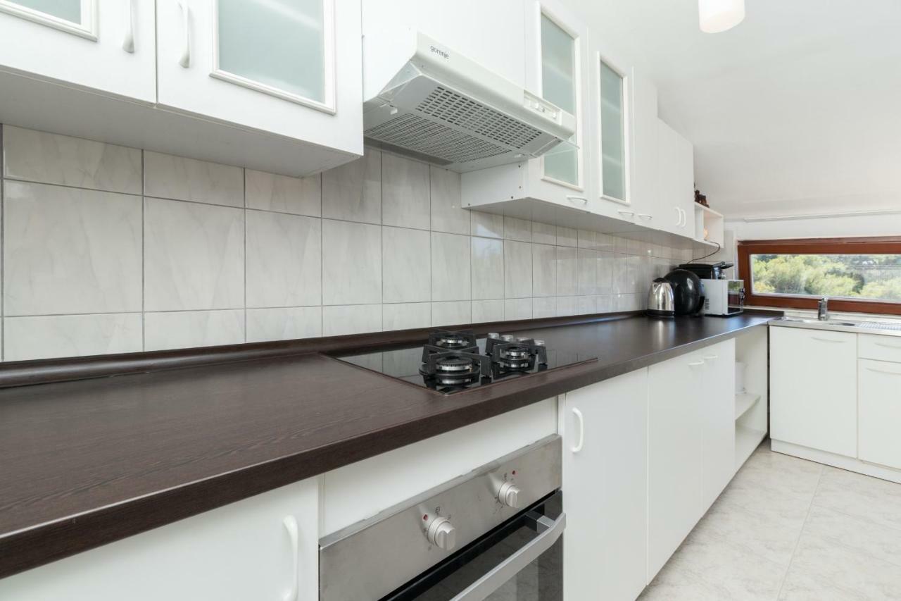 Rooms & Apartments Hegic Zadar Bagian luar foto