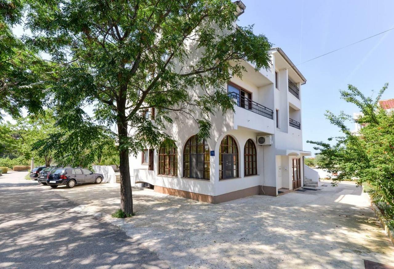 Rooms & Apartments Hegic Zadar Bagian luar foto